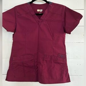 WonderWink V-neck Scrub Top